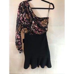 BEBE:  Women’s One Shoulder Bandage Dress  New with Tags Size: S